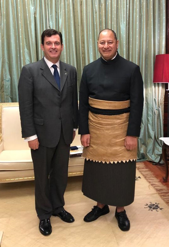 Honorary Consul General to the Portuguese Republic Mr. Anthony Bayley and His Majesty Tupou VI of Tonga