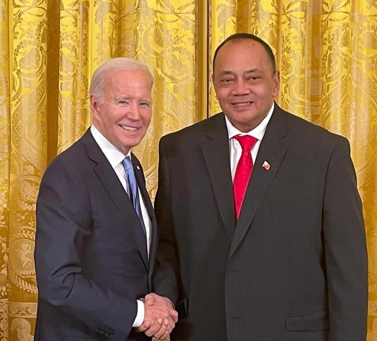 Tongan Prime Minister received by US President Joseph Biden at the ...