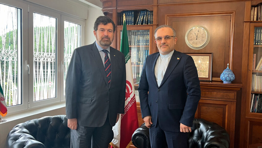 Tonga Consul General calls on the Iranian Ambassador in Portugal - Consulate General of the Kingdom of Tonga in Portugal Tonga Consul General calls on the Iranian Ambassador in Portugal - Consulate General of the Kingdom of Tonga in Portugal