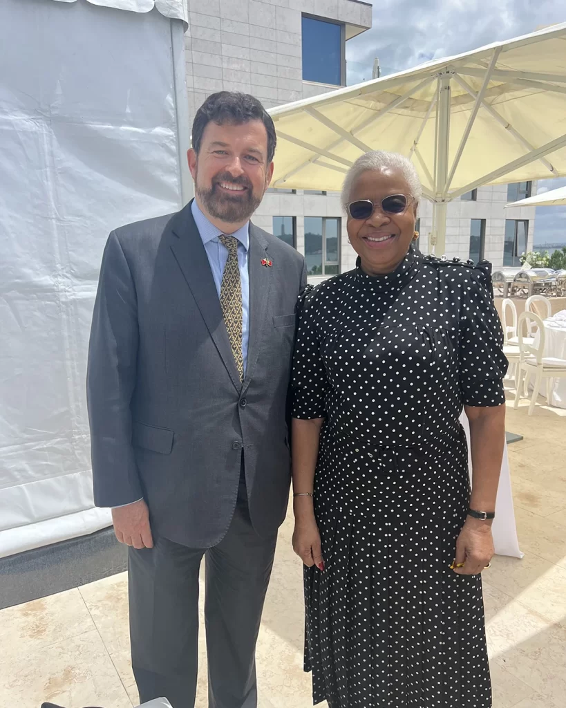 Tonga Hon Consul General in Portugal meets HE Graça Machel Mandela in Portugal - Consulate General of the Kingdom of Tonga in Portugal Tonga Hon Consul General in Portugal meets HE Graça Machel Mandela in Portugal - Consulate General of the Kingdom of Tonga in Portugal