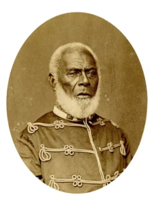 Monarquia Constitucional - Consulado-Geral do Reino de Tonga na República Portuguesa