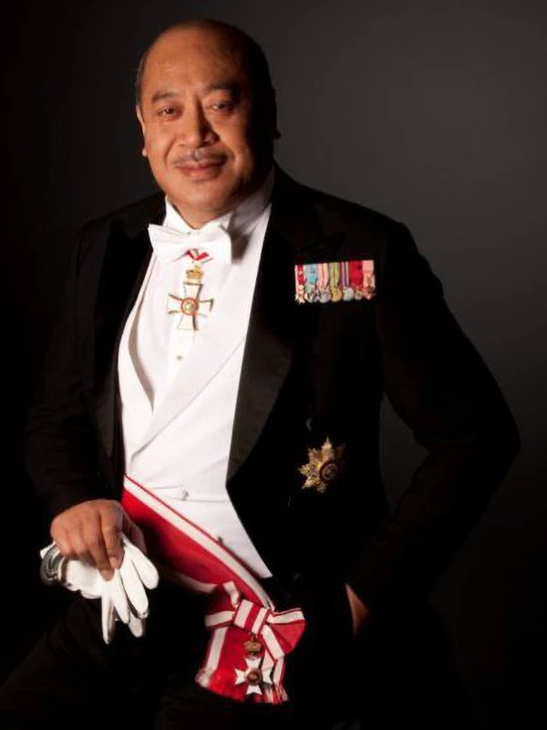 Monarquia Constitucional - Consulado-Geral do Reino de Tonga na República Portuguesa