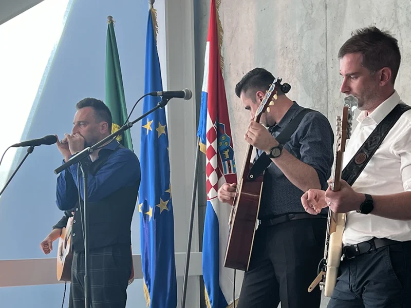 Tonga Hon Consul General attends Croatia National Day in Portugal 01